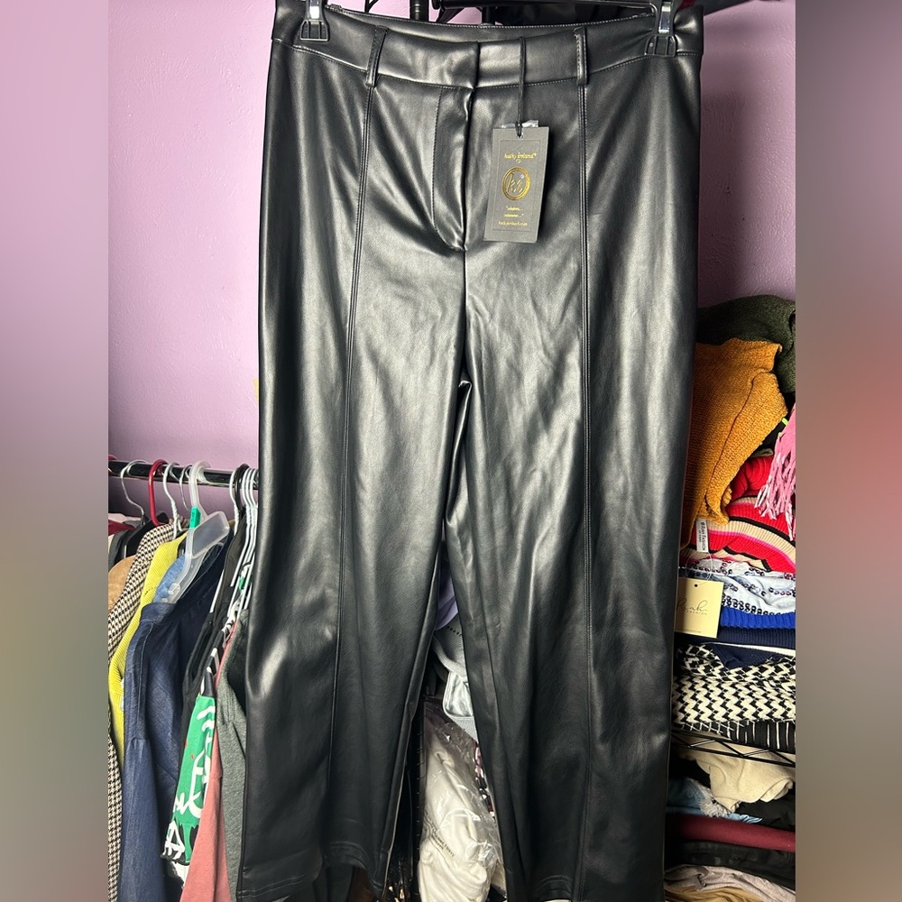 Kathy Ireland black faux leather trouser pant